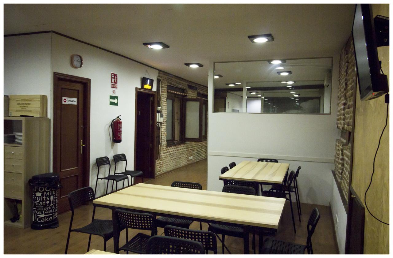 I Love Madrid Hostel Bagian luar foto