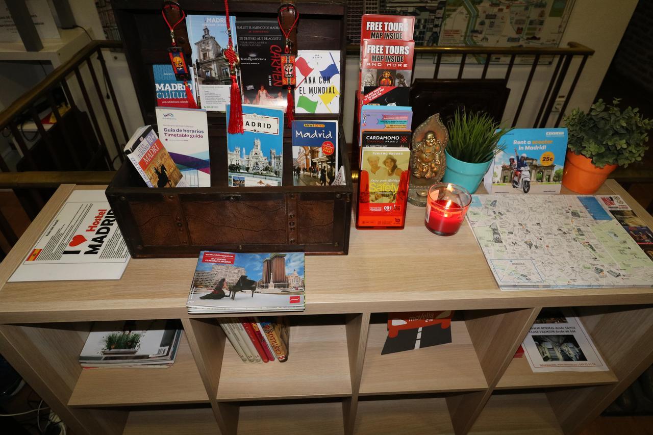 I Love Madrid Hostel Bagian luar foto