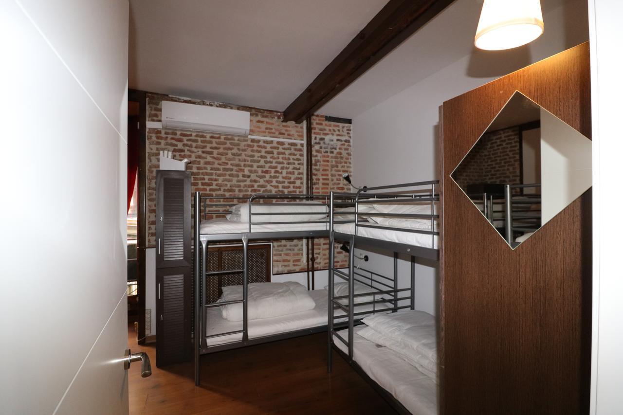 I Love Madrid Hostel Bagian luar foto