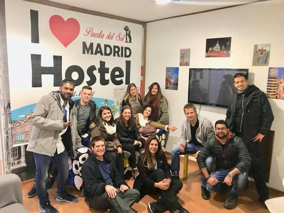 I Love Madrid Hostel Bagian luar foto
